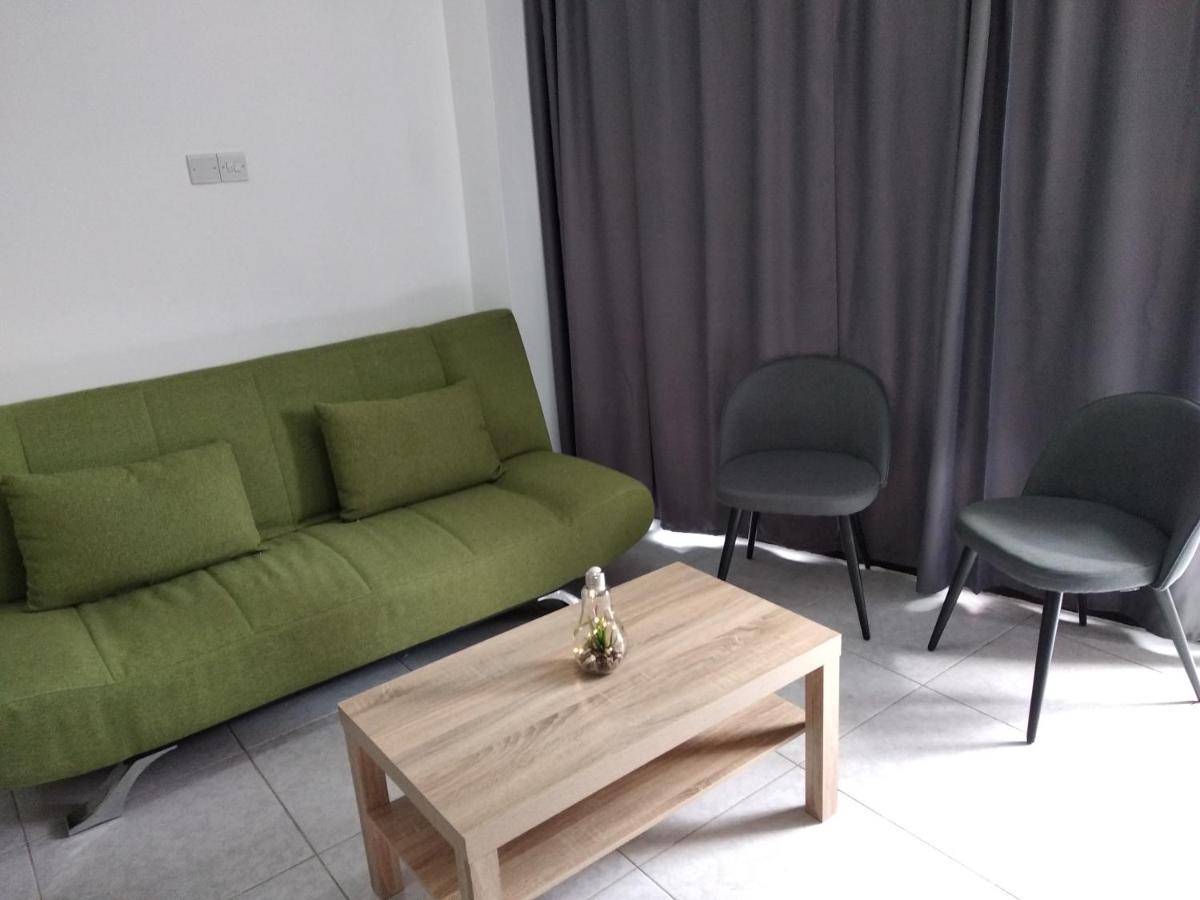 Cozy Place In The Heart Of Harbor Apartment Paphos Exterior foto